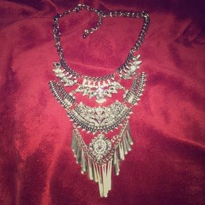 Jewel necklace